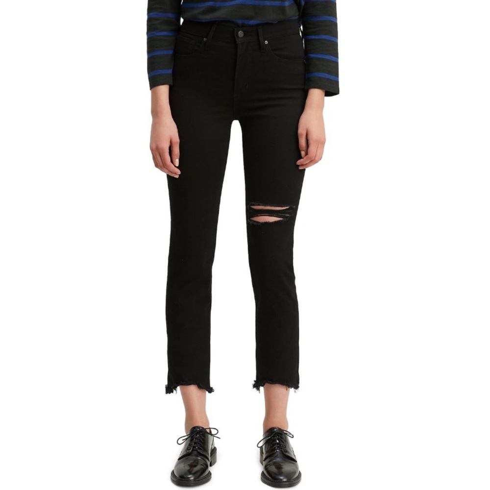 LIKE NEW | Levi’s Ripped High Rise Crop Raw Hem Jeans